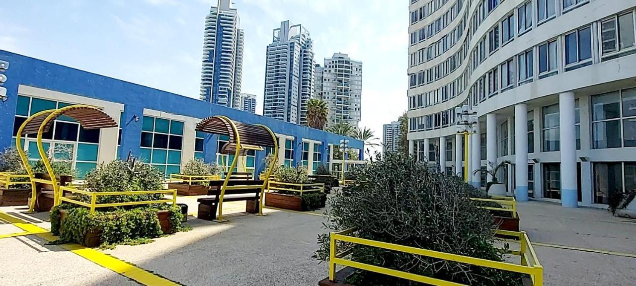 מלון דירות על הים בת ים 39 Exterior photo